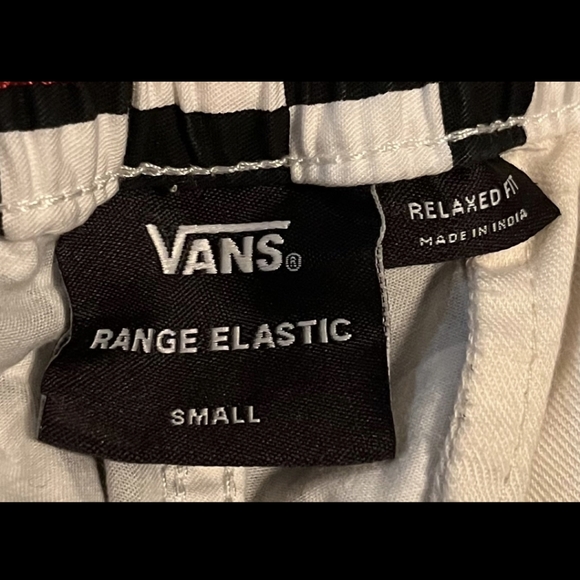 SOLD on Mercari EUC Men's Vans Range Elastic Checkered Black & White Shorts - Picture 5 of 5